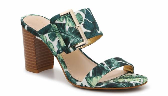 STYLECASTER | DSW Sandal Sale | kelly and katie green and white sandals