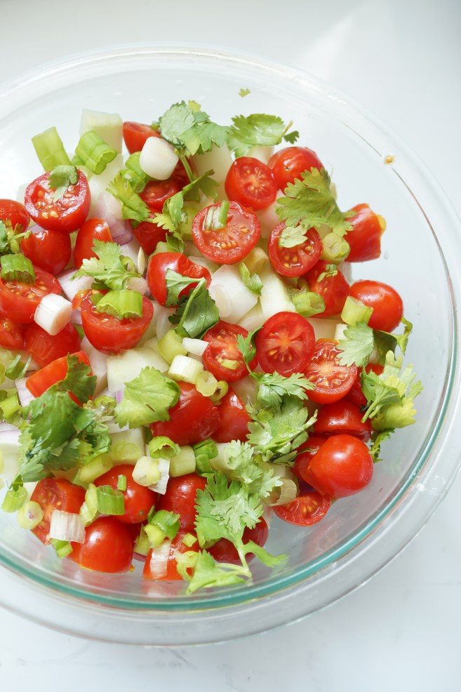 STYLECASTER | easy summer salad | tomato cucumber salad