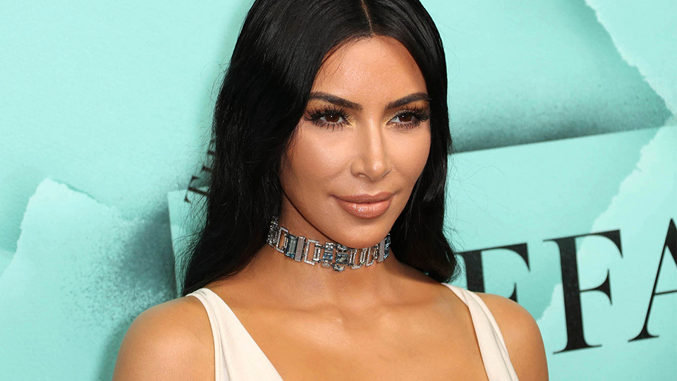 STYLECASTER | Kim Kardashian Yeezy Slides