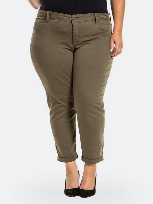 STYLECASTER | Plus Size Jeans