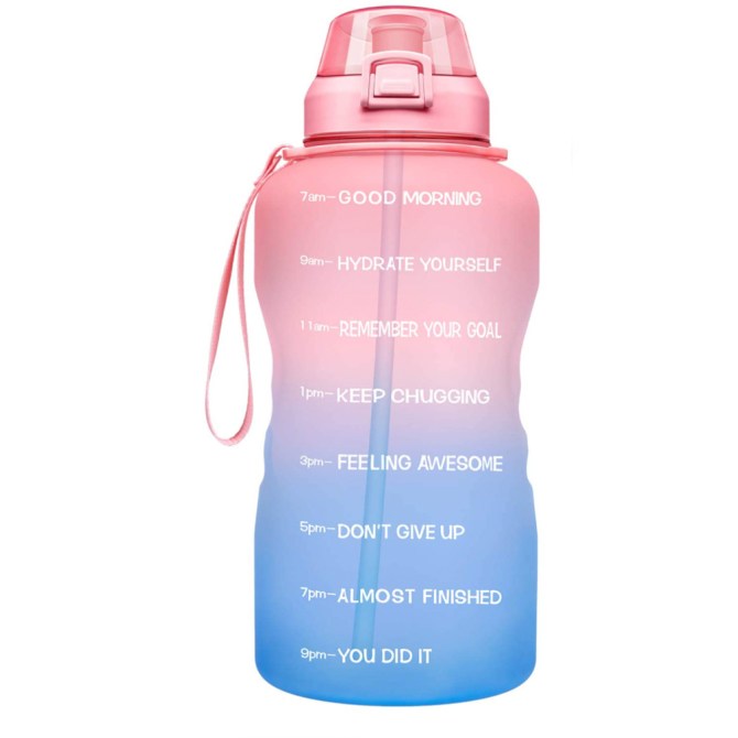 STYLECASTER | Khloe Kardashian Water Botle