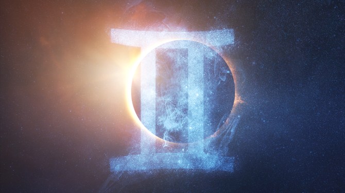 STYLECASTER | New Moon in Gemini