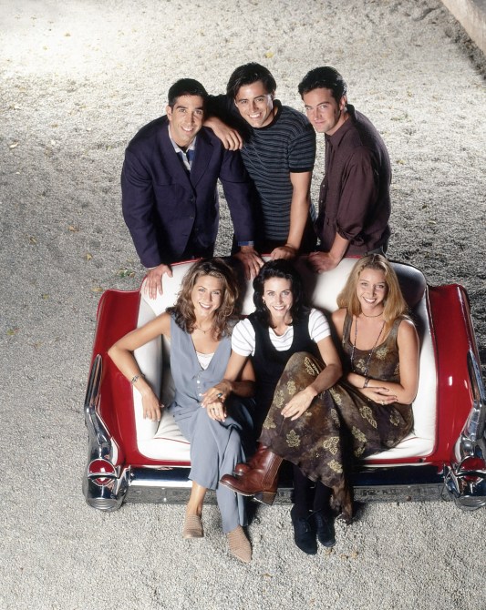 STYLECASTER | 90s Theme Party Ideas