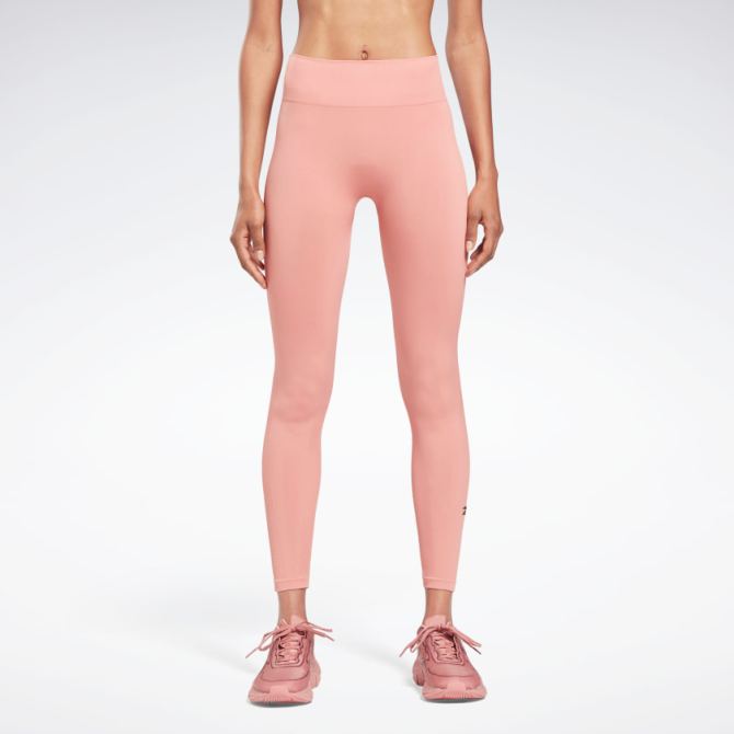 STYLECASTER | Reebok Victoria Beckham Drop 5