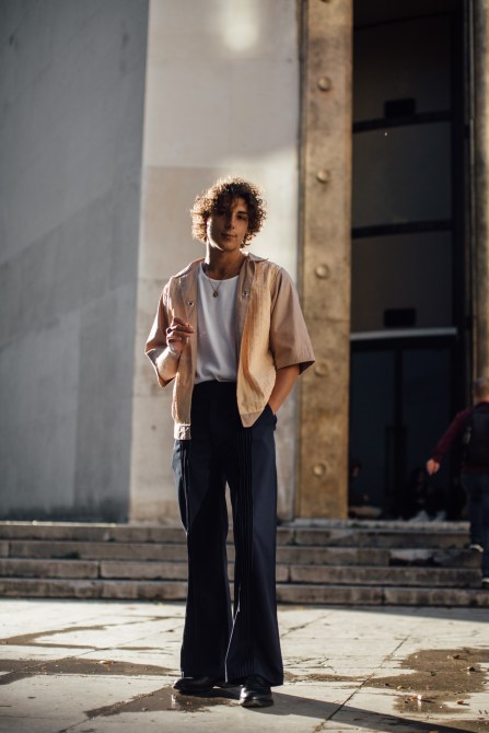 STYLECASTER | How To Style Bell Bottom Jeans