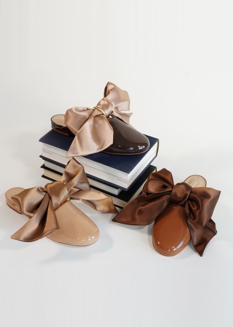 STYLECASTER | Black In Fashion Council Discovery Showroom