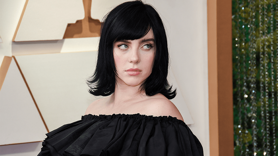 STYLECASTER | Billie Eilish Oscars Look 2022