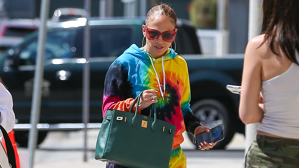 Jennifer Lopez Quay Sunglasses