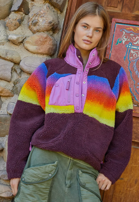 STYLECASTER | Cute Hiking Outfits