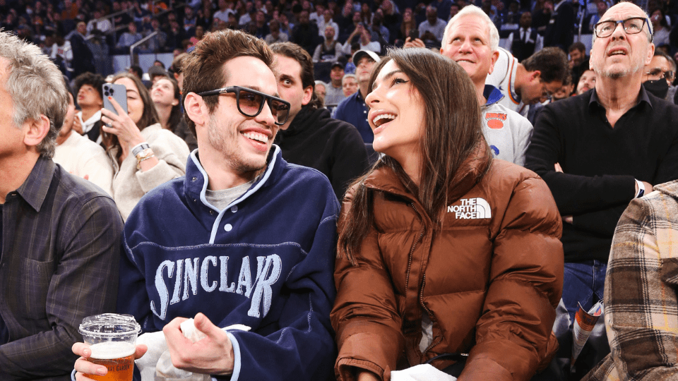 STYLECASTER | Pete Davidson Emily Ratajkowski Looks