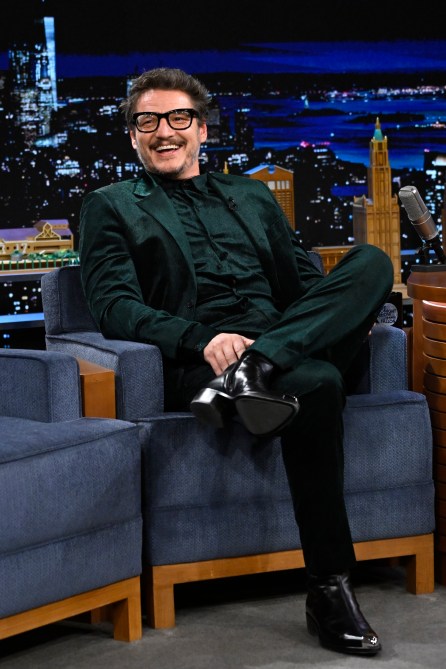 STYLECASTER | Pedro Pascal Fashion