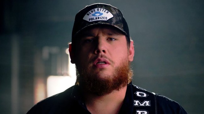 Luke Combs Doin This
