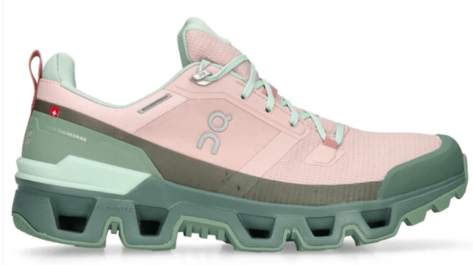 STYLECASTER | Sneaker Trends 2023