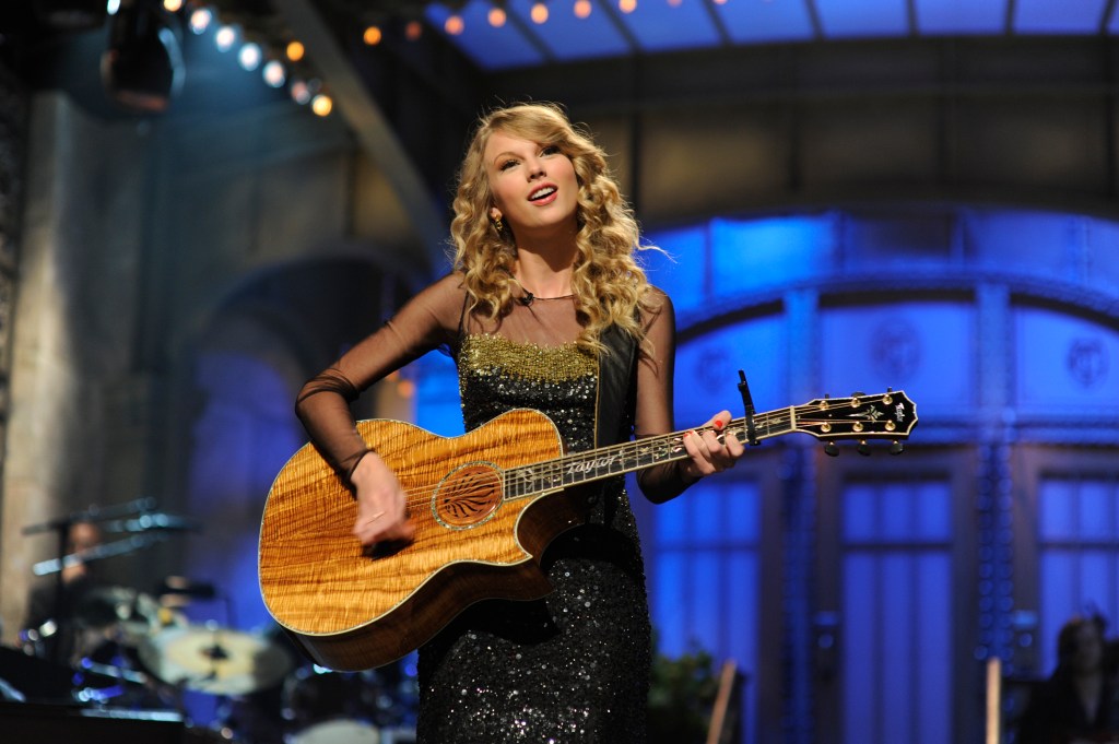 Taylor Swift at SNL in 2009