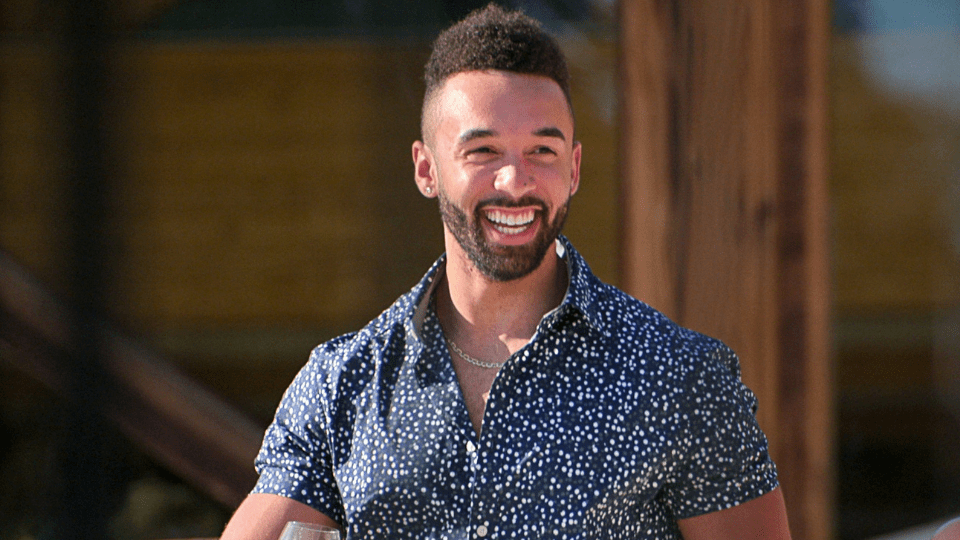 Bartise, Love is Blind