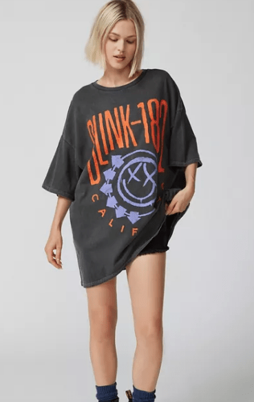 blink 182 shirt