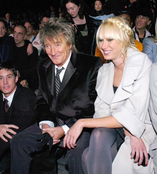 Who did Harry Styles date after Taylor Swift?