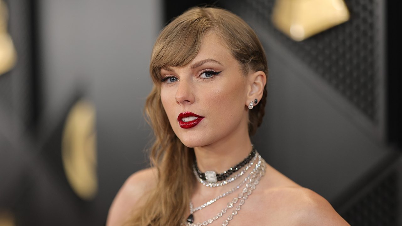 Taylor Swift’s Relative Is Revealed To Be This Iconic Tortured Poet. Taylor Swift at the 2024 Grammys.