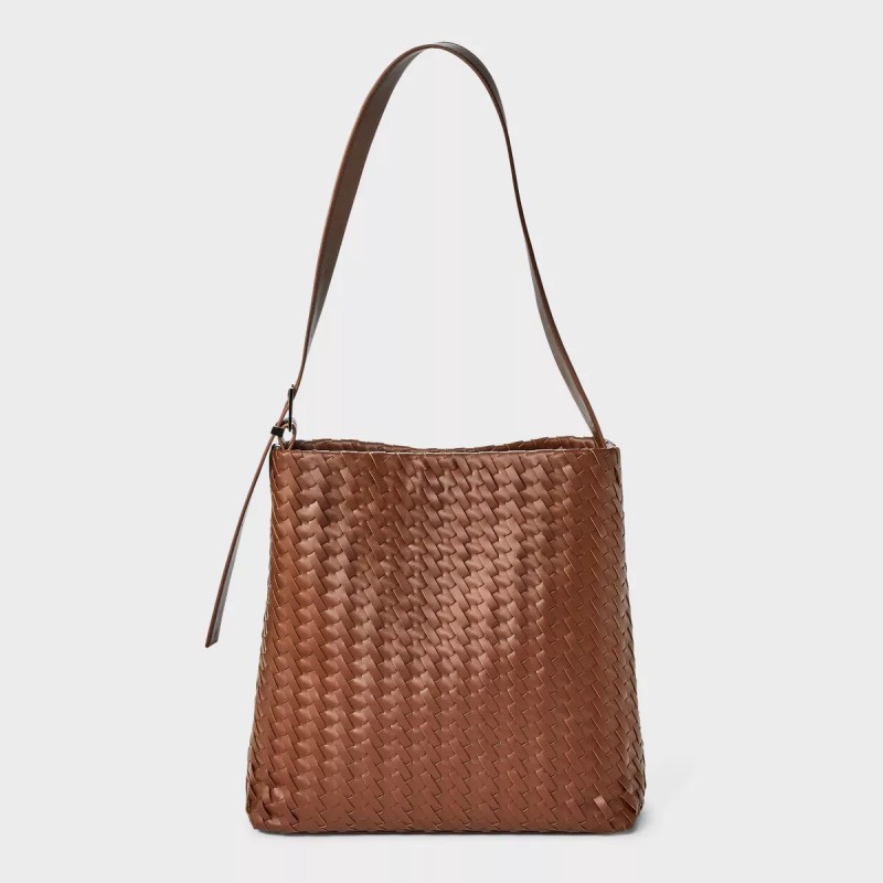 This Clare V. Crossbody Dupe Is $275 Less Than the Original