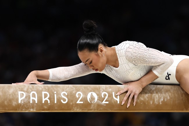 suni lee olympic nails