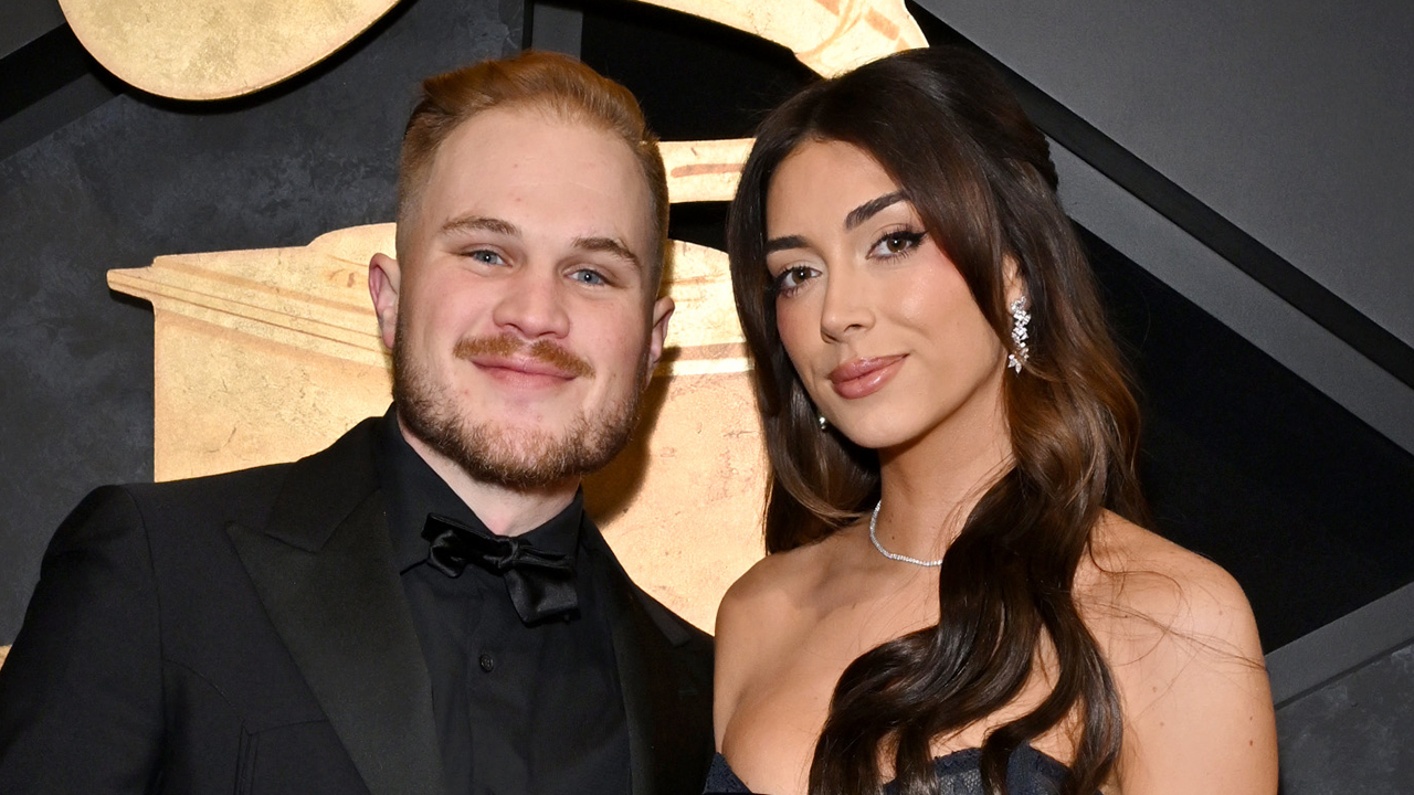 LOS ANGELES, CALIFORNIA - FEBRUARY 04: (L-R) Zach Bryan and Brianna LaPaglia attend the 66th GRAMMY Awards at Crypto.com Arena on February 04, 2024 in Los Angeles, California