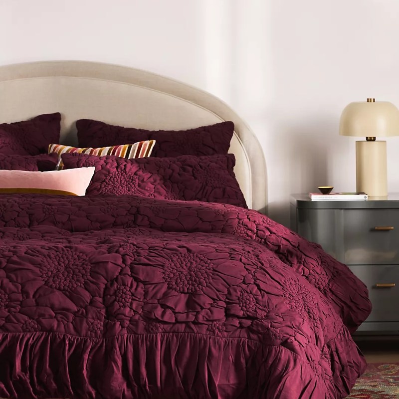 Bedding Trends 2025: Retro Designs, Jewel Tones, & Maximalist Styles