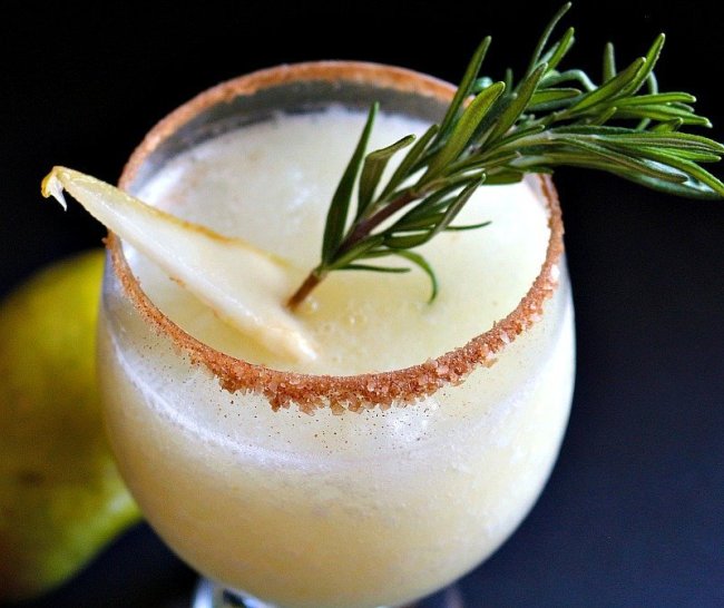 Ginger pear margarita