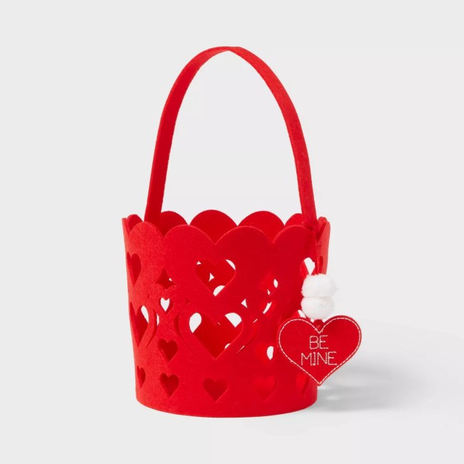 Felt Heart Valentine's Day Basket Red