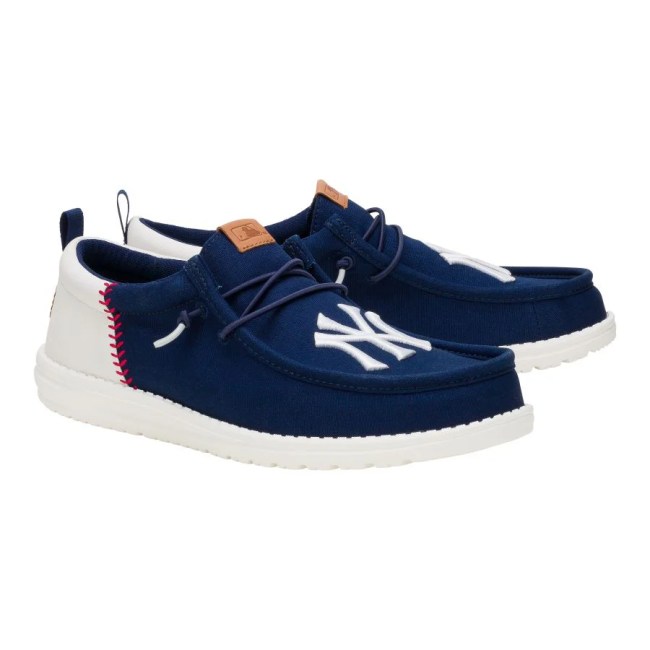 MLB Yankees™ Wally Funk