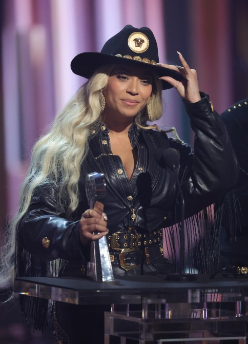 HOLLYWOOD - APRIL 1: Beyonce onstage at the 2024 iHeartRadio Music Awards at the Dolby Theater on April 1, 2024 in Hollywood, California. The 2024 iHeartRadio Music Awards airs live on Monday, April 1 (8:00-10:00 PM ET/PT ) on Fox. (Photo by FOX via Getty Images)