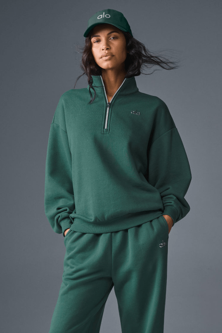 Accolade 1/4 Zip Pullover in green