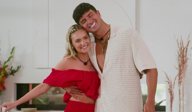 Are Kelsey and Colt still together from Sneaky Links?