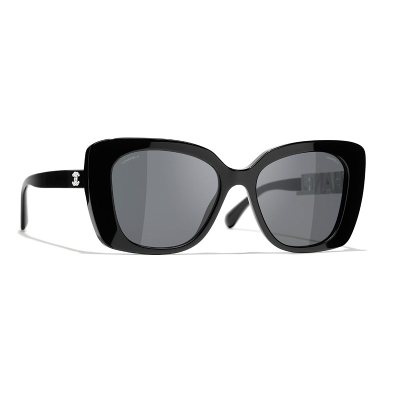 Coco Jones Beauty & Lifestyle Essentials: Watch Video