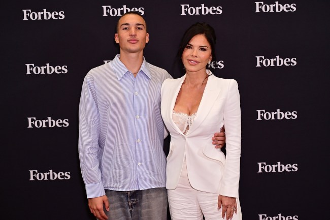 NEW YORK, NEW YORK - SEPTEMBER 11: Nikko Gonzalez and Lauren Sanchez arrive at Forbes Power Women's Summit 2024 on September 11, 2024 in New York City.