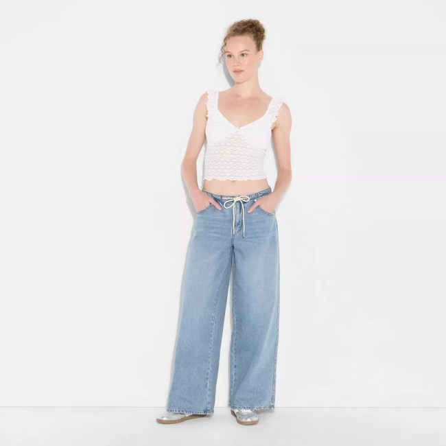 Wild Fable Low-Rise Wide Leg Loose Jeans