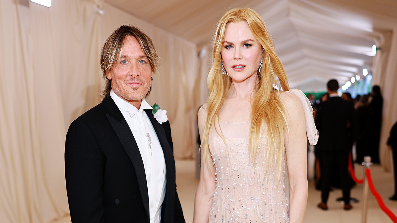 NEW YORK, NEW YORK - MAY 01: (L-R) Keith Urban and Nicole Kidman attend The 2023 Met Gala Celebrating "Karl Lagerfeld: A Line Of Beauty" at The Metropolitan Museum of Art on May 01, 2023 in New York City.