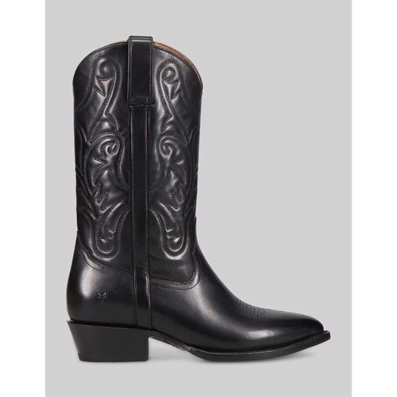 The Best Brands at Men’s Wearhouse, According to a Fashion Editor