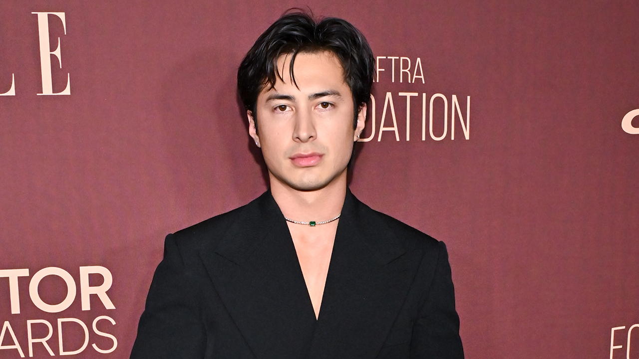 Hudson Williams at The Actors Night hosted by The Actor Awards & ELLE held at Chateau Marmont on December 11, 2025 in Los Angeles, California.