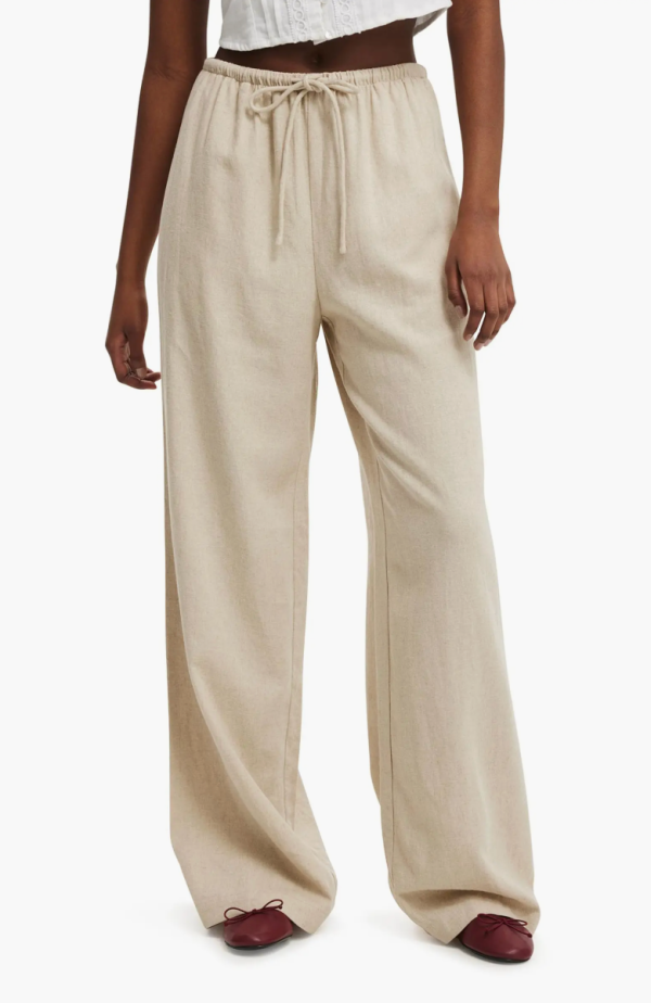 16 Best Alternatives to Jeans to Buy in 2026